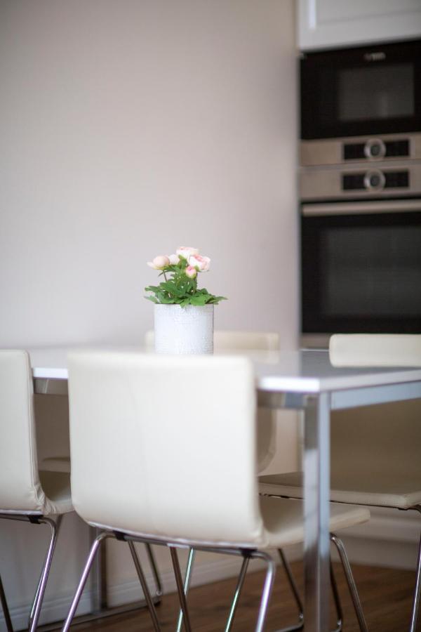 Luxurious Central Apartment In Liszt Ferenc Square Budapest Exterior photo